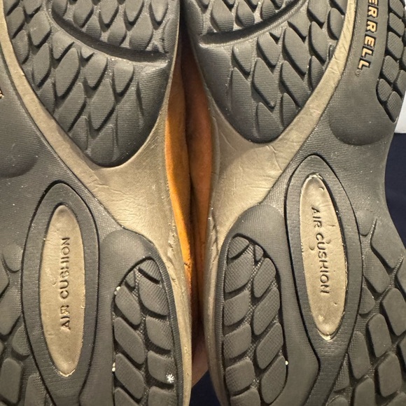 Women’s Merrill Brown Leather Slip On’s Style “Dune” Size 8.5 - Picture 11 of 16